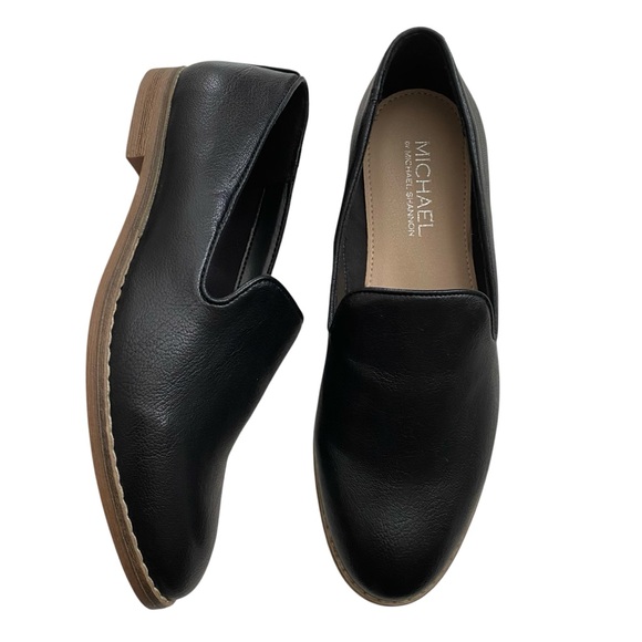 Michael Kors SHERILL Women's Closed Toe Faux Leather Slip On Classic Loafer Sz 7 - Picture 1 of 13